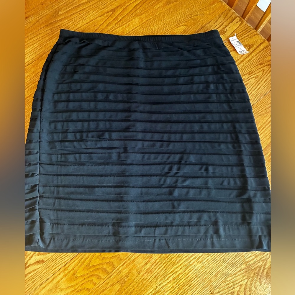 NWT Dressbarn Black Textured Pencil Skirt size 22W